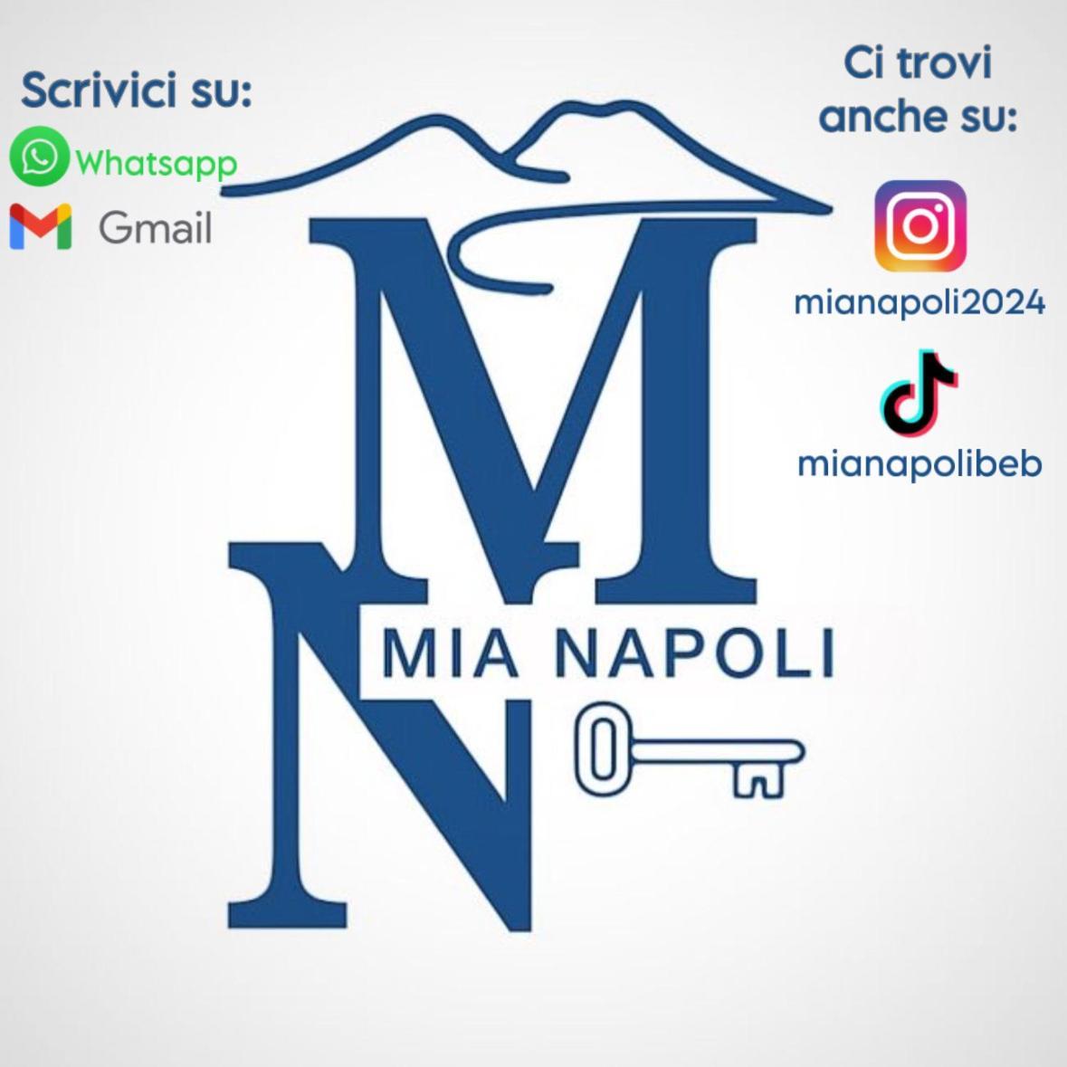 Mia Napoli Bed and Breakfast Exteriör bild
